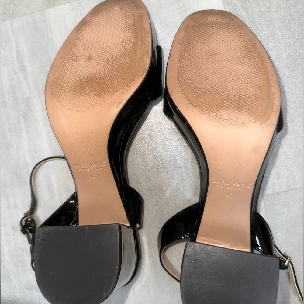 Zara Basics- Black Patent Platform Block Heel Sandals size 39 - Picture 4 of 4